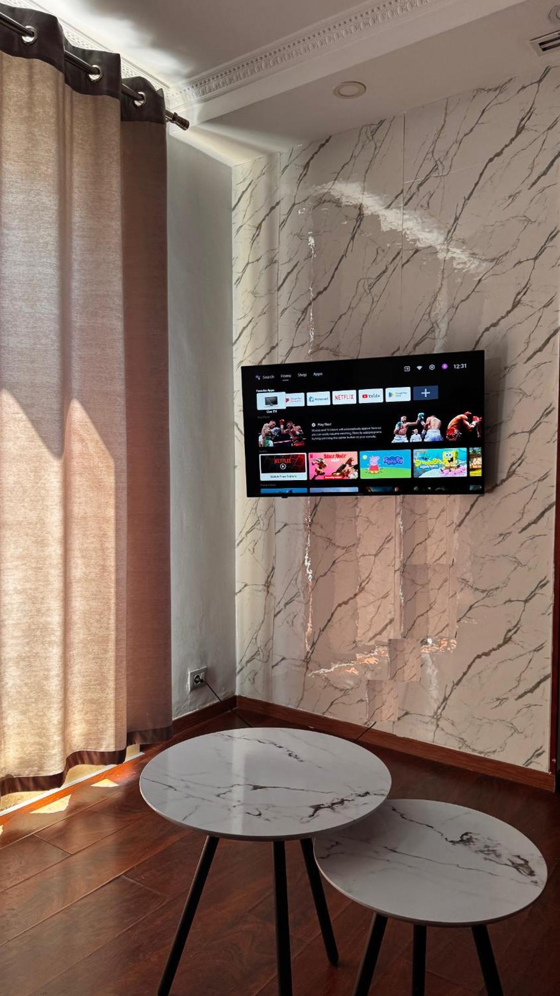 Studio In Bllok Тирана Экстерьер фото